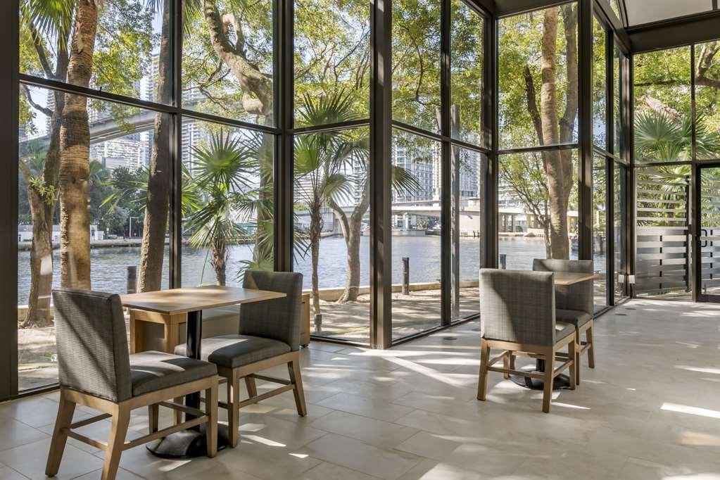 Comfort Inn & Suites Downtown Brickell-Port Of Маямі Ресторан фото